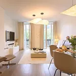 Two Bedroom Luxury Apartment - Balcony With View Of Notre Dame