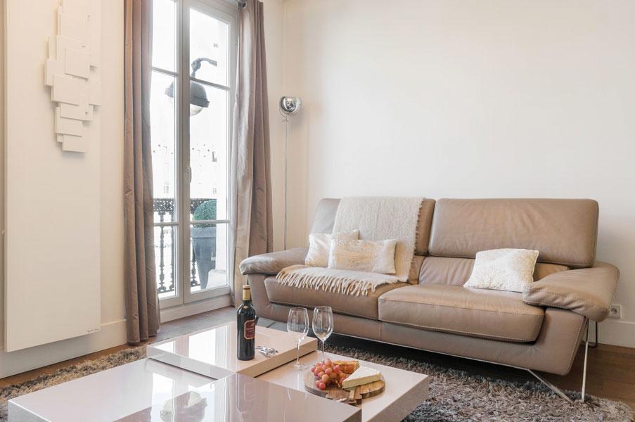 Two Bedroom Luxury - Balcony With View Of Notre Dame Parigi
