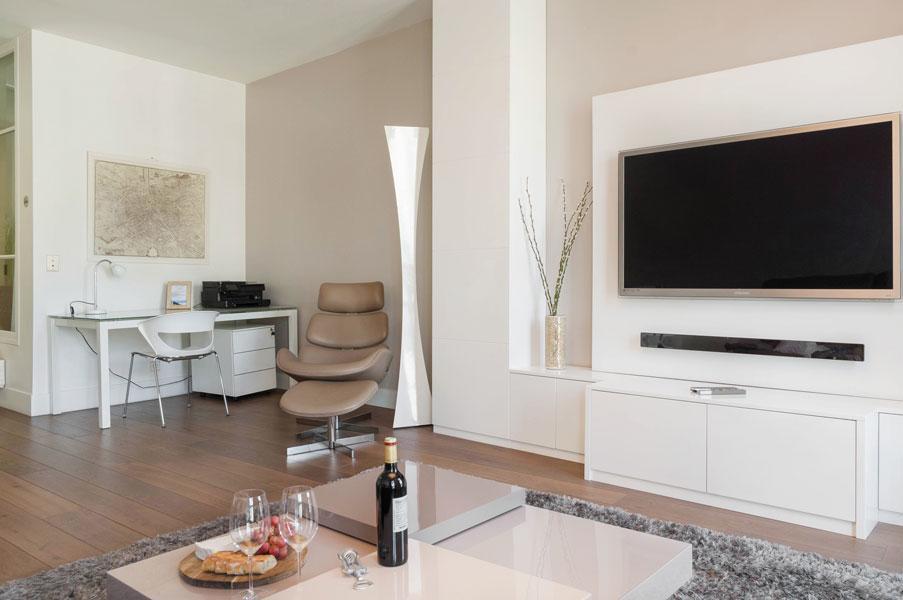 Two Bedroom Luxury - Balcony With View Of Notre Dame Appartamento