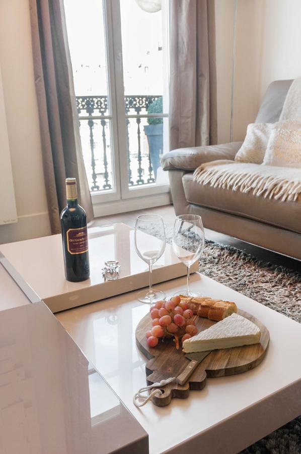 Two Bedroom Luxury - Balcony With View Of Notre Dame Appartamento *